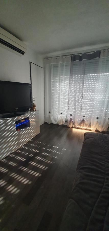 Nouveau Bien Lumineux Tout Confort En Centre Ville Sète Kültér fotó